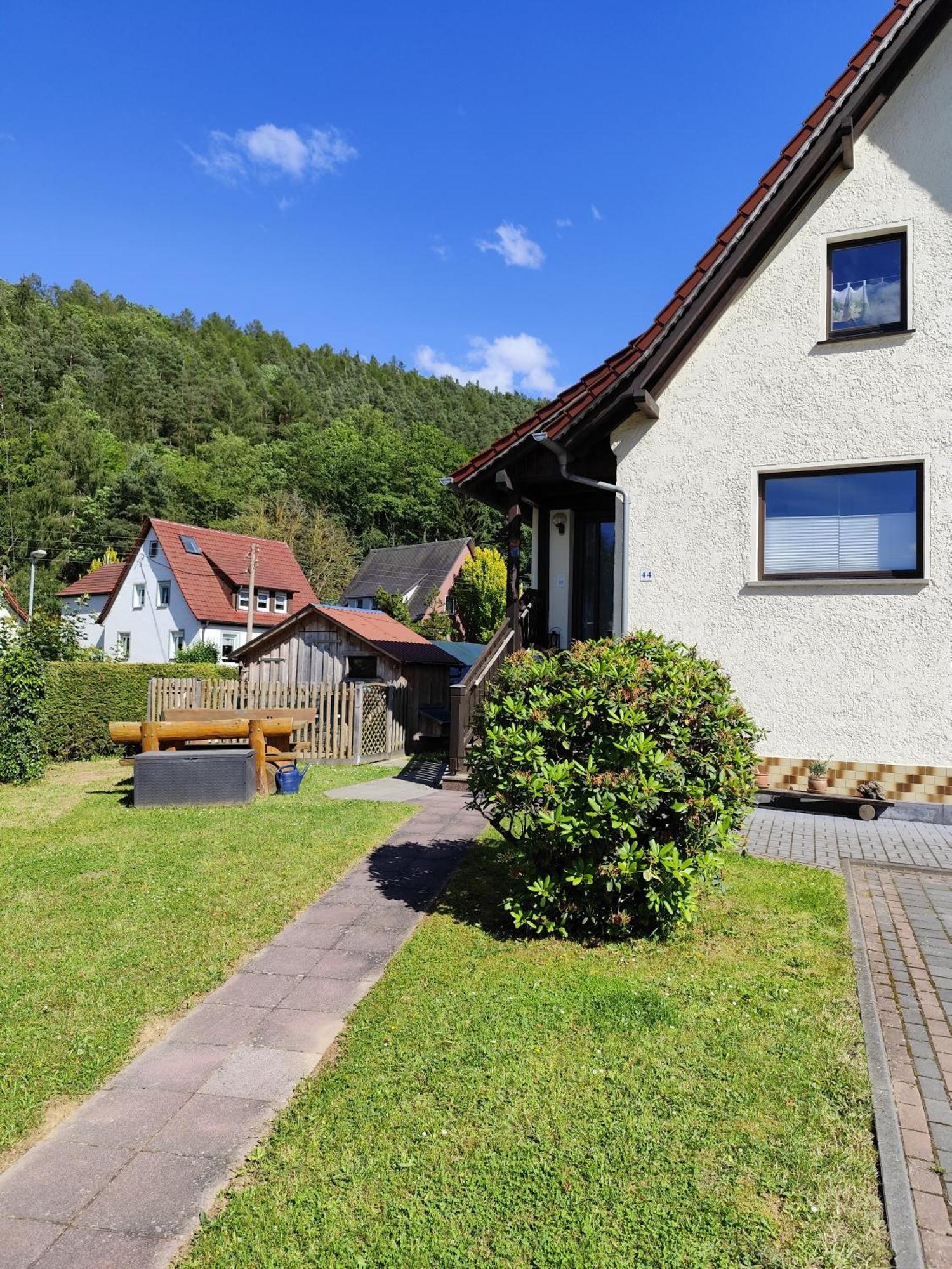 Ferienwohnung Bamberger Mit Wintergarten Шмалькальден Екстер'єр фото